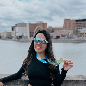 Fundraising Page: Daisy Herbas